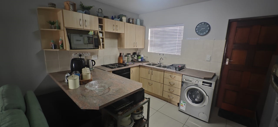 To Let 2 Bedroom Property for Rent in Hartenbos Central Western Cape